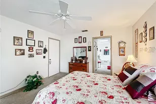 2206 Silver Lakes Dr N, Lakeland, FL 33810 - Photo 15