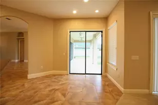 5628 Vintage View Blvd, Lakeland, FL 33812 - Photo 9