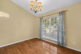 2172 Malachite Dr, Lakeland, FL 33810 - Photo 3