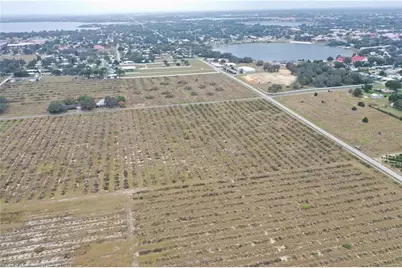 525 E Winthrop Street, Avon Park, FL 33825 - Photo 9