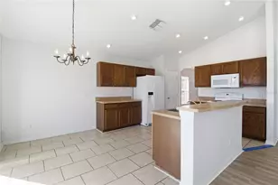 2764 Rochelle Dr, Winter Haven, FL 33881 - Photo 9