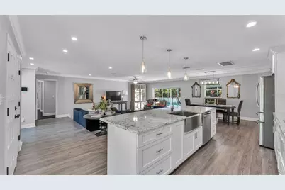 5238 Upland Place, Lakeland, FL 33813 - Photo 9