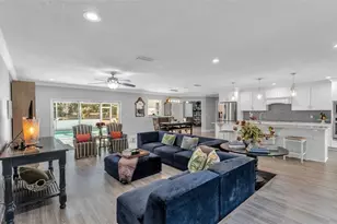 5238 Upland Pl, Lakeland, FL 33813 - Photo 3