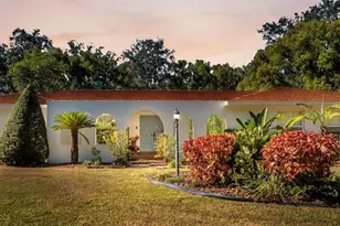 5238 Upland Pl, Lakeland, FL 33813 - Photo 1