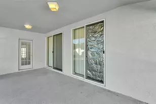 2729 Pankaw Ln, Valrico, FL 33596 - Photo 31