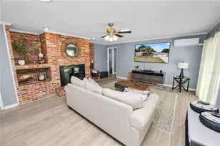 1316 Lake Ariana Blvd, Auburndale, FL 33823 - Photo 23