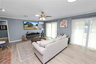 1316 Lake Ariana Blvd, Auburndale, FL 33823 - Photo 25