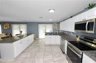 1316 Lake Ariana Blvd, Auburndale, FL 33823 - Photo 13