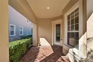 1727 Laurel Glen Pl, Lakeland, FL 33803 - Photo 3