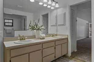 16404 Ashwood Dr, Tampa, FL 33624 - Photo 29