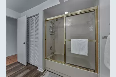 16404 Ashwood Drive, Tampa, FL 33624 - Photo 39