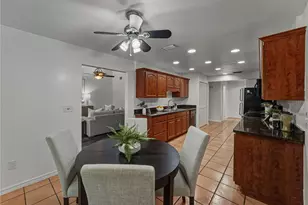 16404 Ashwood Dr, Tampa, FL 33624 - Photo 23