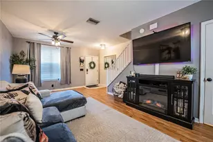 6562 Osprey Lake Cir, Riverview, FL 33578 - Photo 5