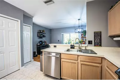 6562 Osprey Lake Circle, Riverview, FL 33578 - Photo 21