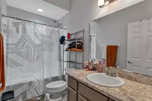 2574 Highlands Creek Way, Lakeland, FL 33813 - Photo 33