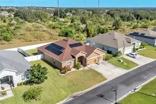 2574 Highlands Creek Way, Lakeland, FL 33813 - Photo 7