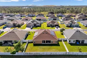 2574 Highlands Creek Way, Lakeland, FL 33813 - Photo 9