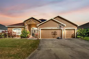 2574 Highlands Creek Way, Lakeland, FL 33813 - Photo 1