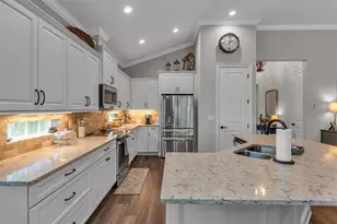 7898 Lake James Blvd, Lakeland, FL 33810 - Photo 17