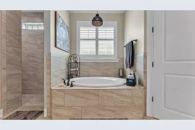 7898 Lake James Boulevard, Lakeland, FL 33810 - Photo 35