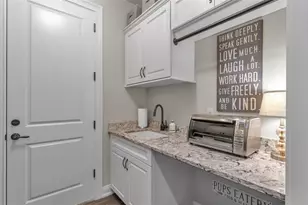 7898 Lake James Blvd, Lakeland, FL 33810 - Photo 9