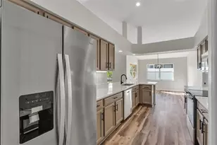 7346 Beaumont Dr, Lakeland, FL 33810 - Photo 9