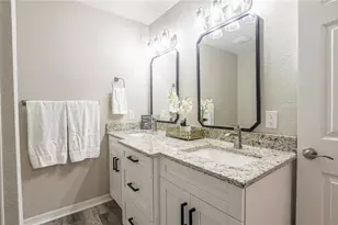 13572 SE 102nd Ct, Belleview, FL 34420 - Photo 5