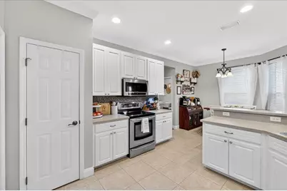 3928 Sunnywood Circle, Lakeland, FL 33812 - Photo 13