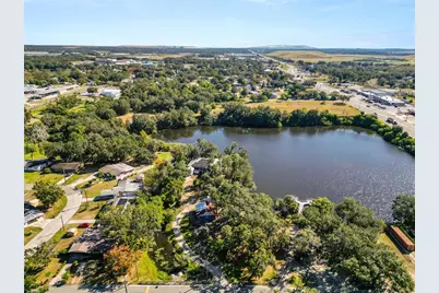 109 NE 4th Avenue, Mulberry, FL 33860 - Photo 1