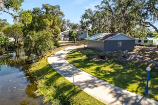 109 NE 4th Ave, Mulberry, FL 33860 - Photo 3