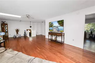 109 NE 4th Ave, Mulberry, FL 33860 - Photo 17