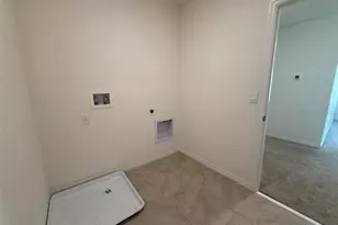 915 Waterfall Blvd, Davenport, FL 33837 - Photo 25