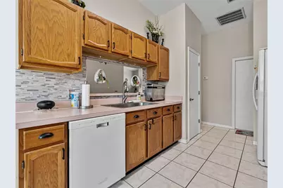 6052 Condor Drive, Lakeland, FL 33809 - Photo 9