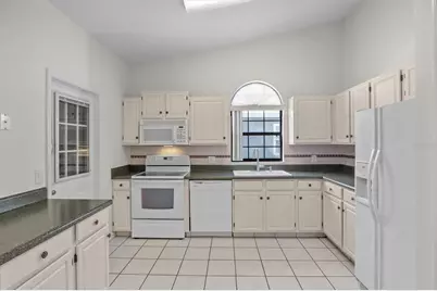 6325 Egret Drive, Lakeland, FL 33809 - Photo 9