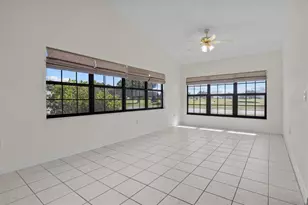 6325 Egret Dr, Lakeland, FL 33809 - Photo 13