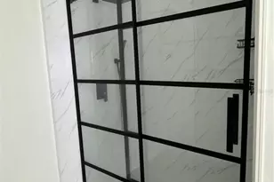 402 Oak Ridge E, Lakeland, FL 33801 - Photo 9