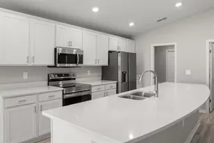 3119 Laurel Oak Ln, Winter Haven, FL 33884 - Photo 9