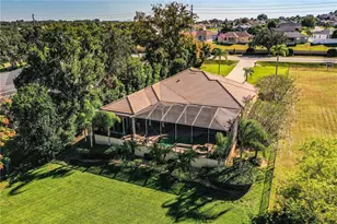 2918 Clubhouse Rd, Lakeland, FL 33812 - Photo 3