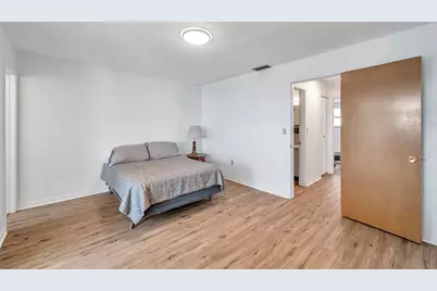 5925 Shore Boulevard S #406, Gulfport, FL 33707 - Photo 21