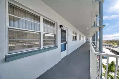 5925 Shore Boulevard S #406, Gulfport, FL 33707 - Photo 3