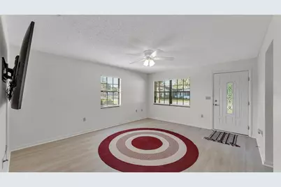 16 N Hendry Avenue, Fort Meade, FL 33841 - Photo 11