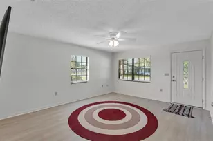 16 N Hendry Ave, Fort Meade, FL 33841 - Photo 11