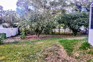 4515 Orangewood Loop E, Lakeland, FL 33813 - Photo 37