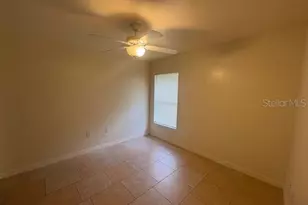 865 Fox Lake Dr, Lakeland, FL 33809 - Photo 11