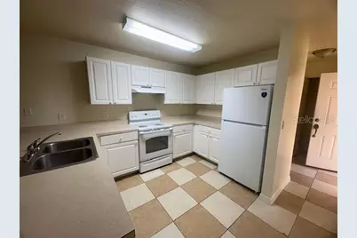 865 Fox Lake Drive, Lakeland, FL 33809 - Photo 3