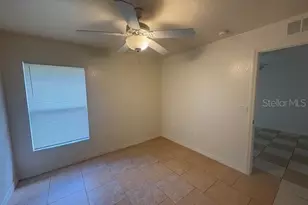 865 Fox Lake Dr, Lakeland, FL 33809 - Photo 9