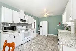 533 S Scenic Hwy, Lake Wales, FL 33853 - Photo 13