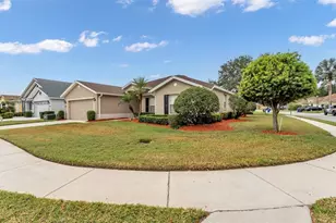 4268 Windchime Ln, Lakeland, FL 33811 - Photo 5