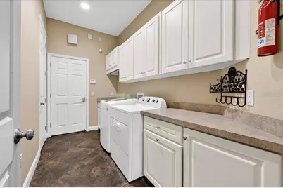 1772 Laurel Glen Place, Lakeland, FL 33803 - Photo 39
