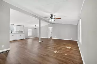 2434 Stanton St, Auburndale, FL 33823 - Photo 5